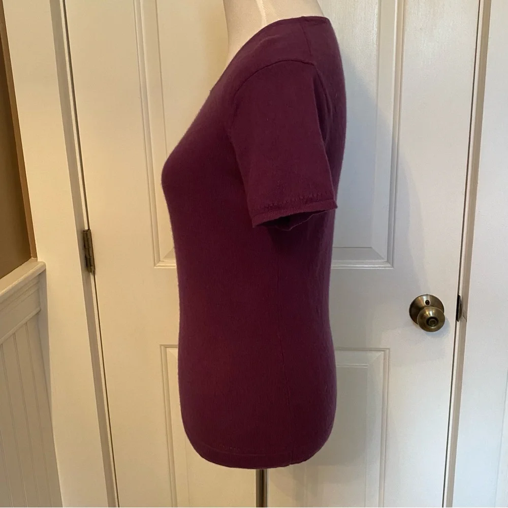 KINROSS SWEATER CASHMERE CREWNECK ROUND PURPLE SHORT SLEEVE SMALL S FIT